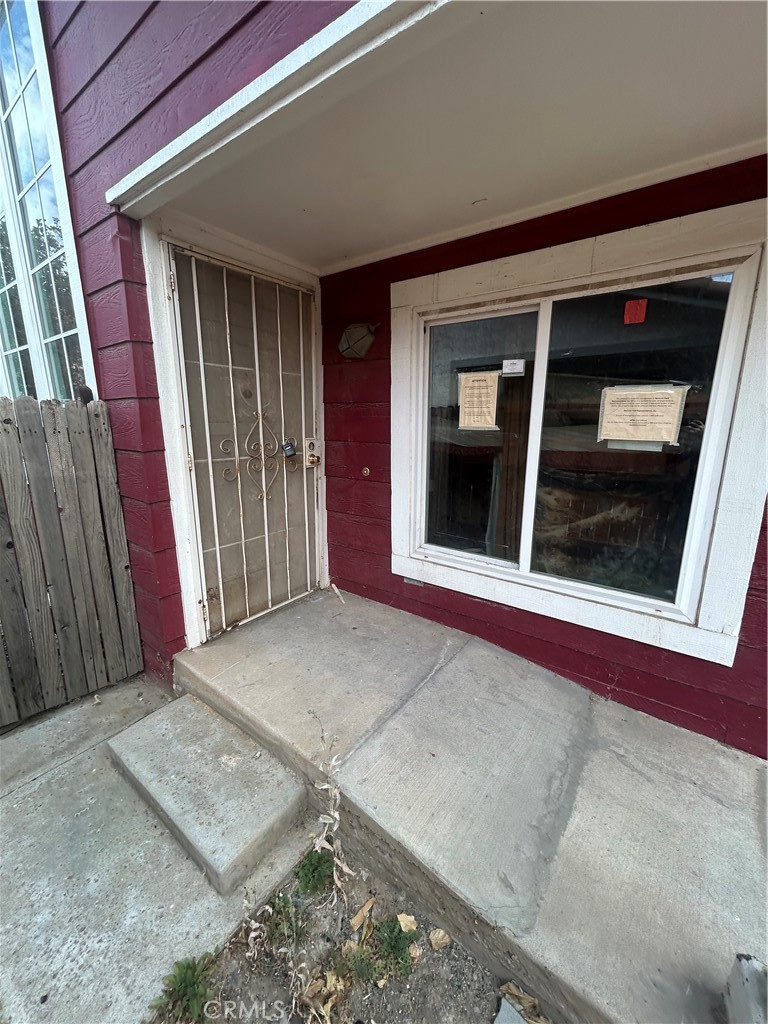 11896 Meadow Wood Property Photo 5