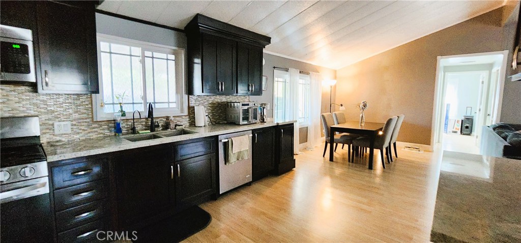 2595 Atlanta 19 Property Photo 5