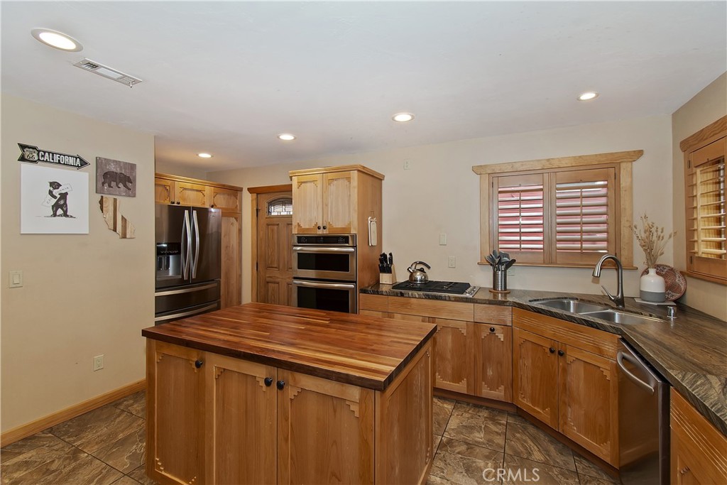 41471 Comstock Property Photo 17