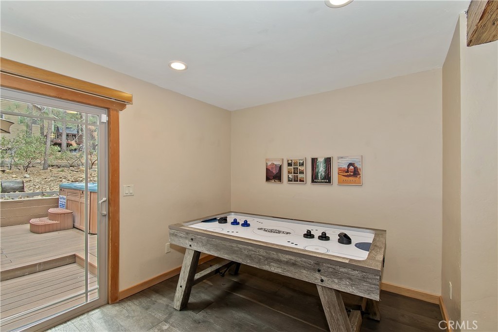 41471 Comstock Property Photo 28