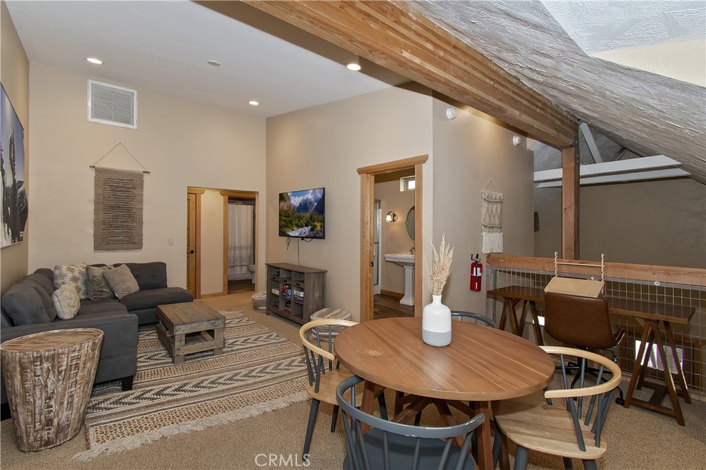 41471 Comstock Property Photo 31
