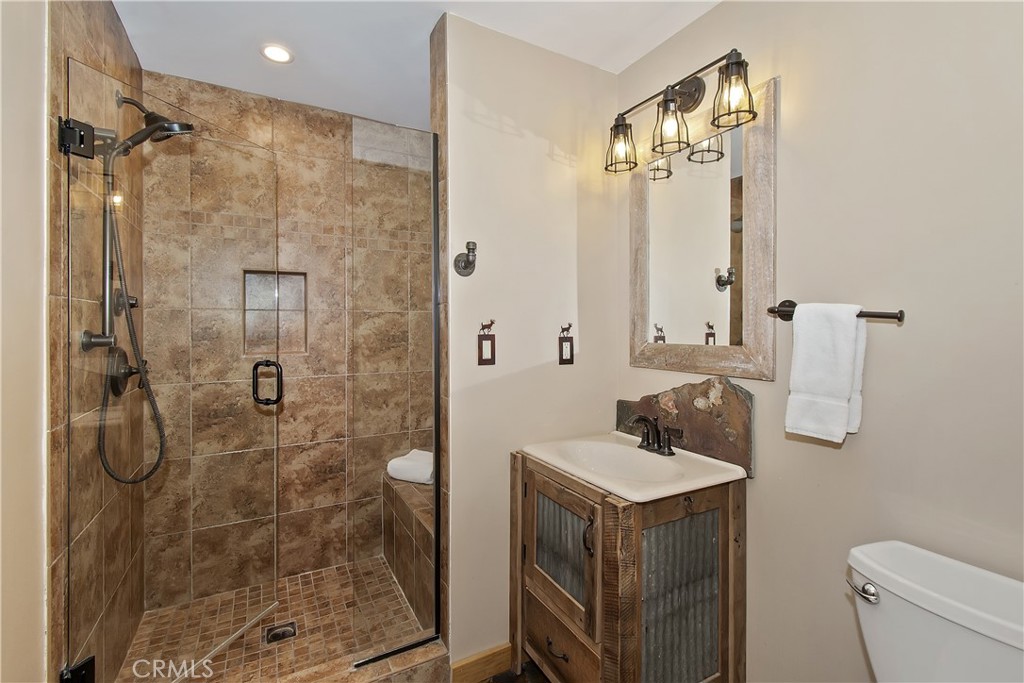 41471 Comstock Property Photo 39