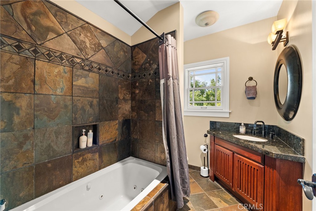 1688 Dwight Property Photo 46