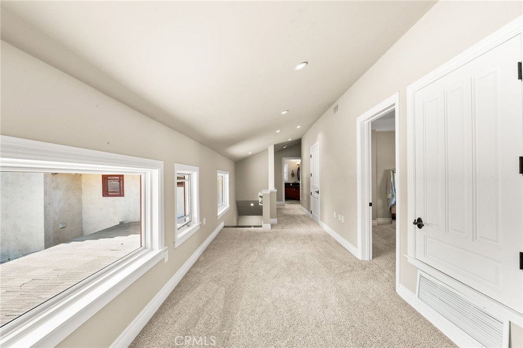 1688 Dwight Property Photo 49