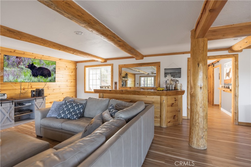 881 Paine Road Property Photo 8