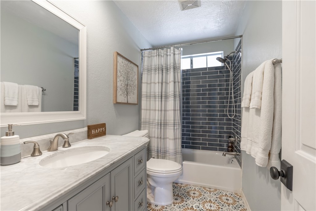 881 Paine Road Property Photo 20
