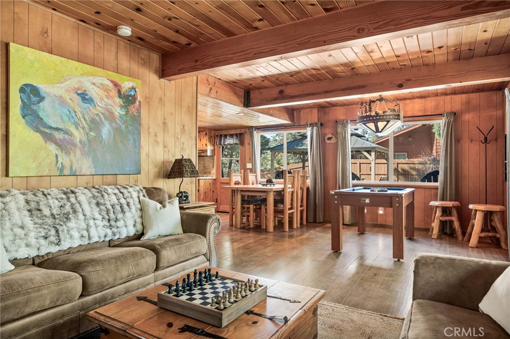 43399 Shasta Property Photo 7
