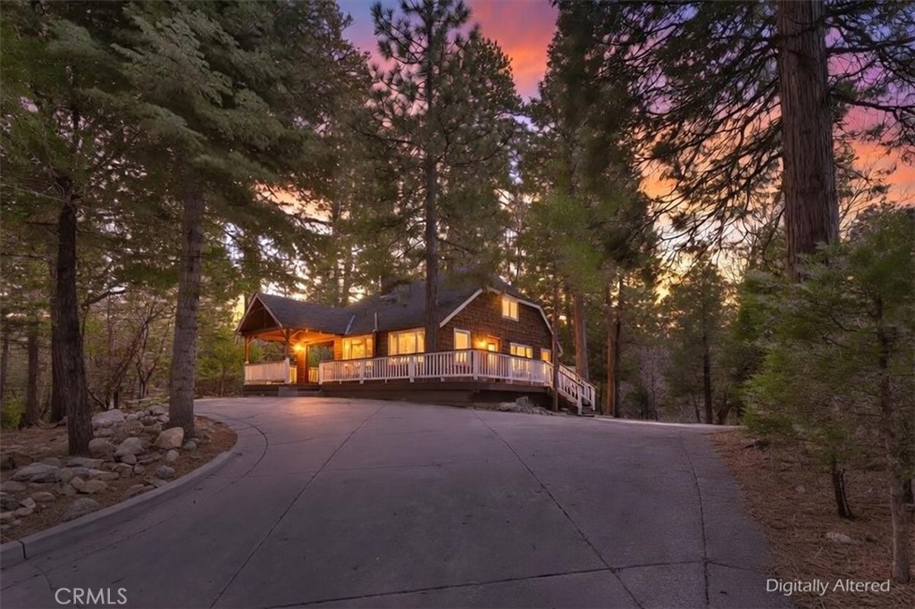 27297 Little Bear Property Photo 1