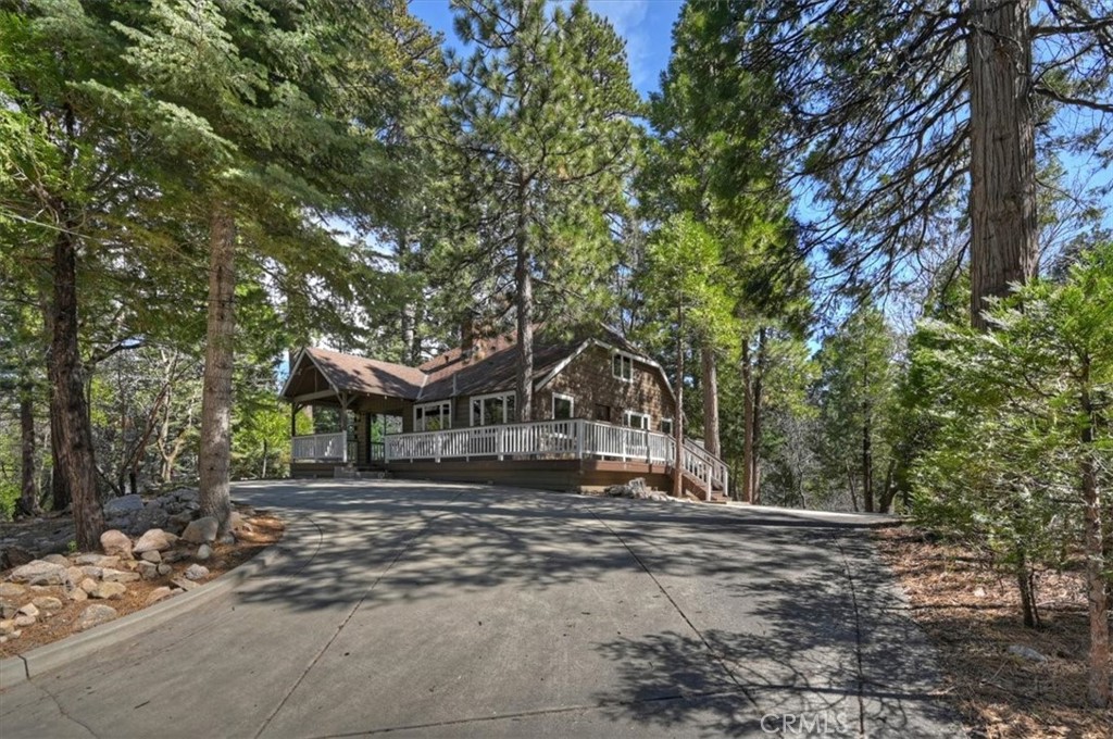 27297 Little Bear Property Photo 9