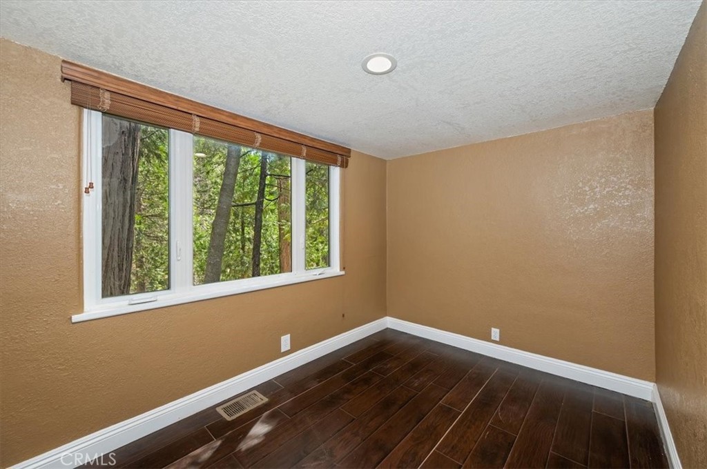 27297 Little Bear Property Photo 25