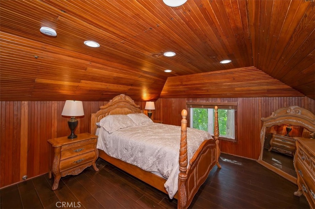 27297 Little Bear Property Photo 32