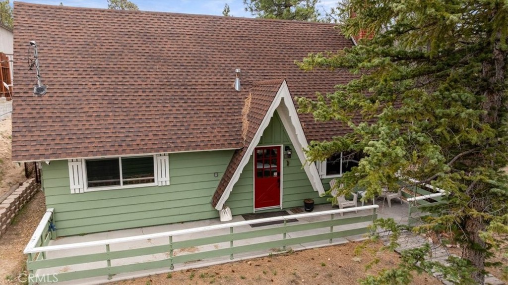 653 Temple Property Photo 28