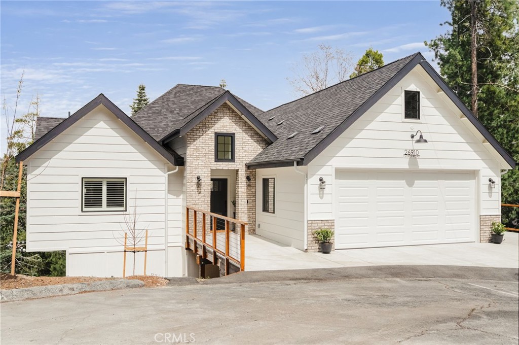 26910 Everest Road Property Photo 3