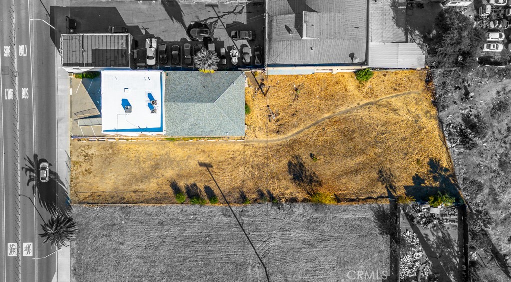 847 N E Street Property Photo 5