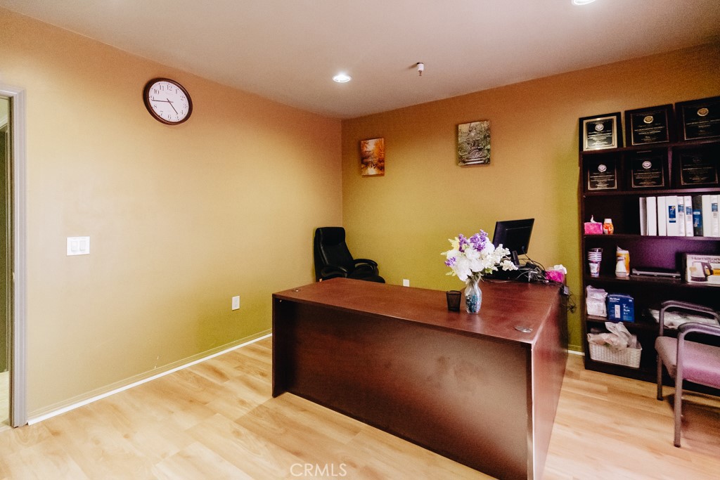 847 N E Street Property Photo 20