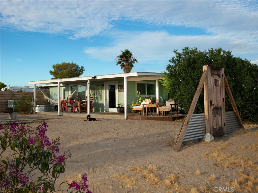 4319 Dusty Mile Road Property Photo 4