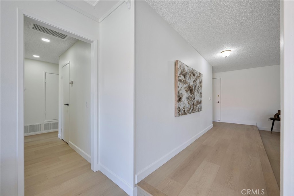2845 Roncador Property Photo 34