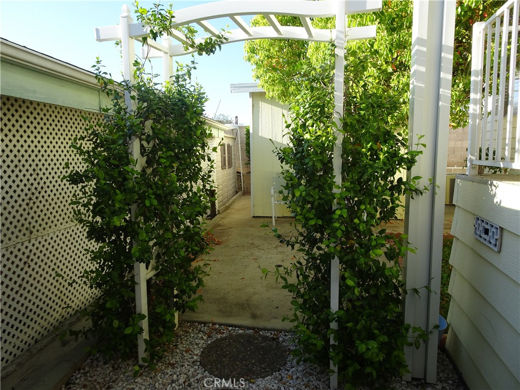 12618 3rd Street 1 Property Photo 9