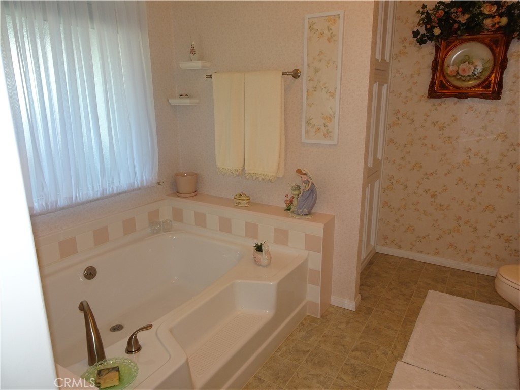 12618 3rd Street 1 Property Photo 38
