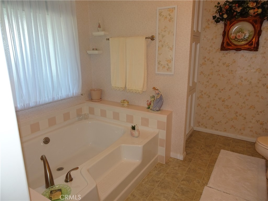 12618 3rd Street 1 Property Photo 38