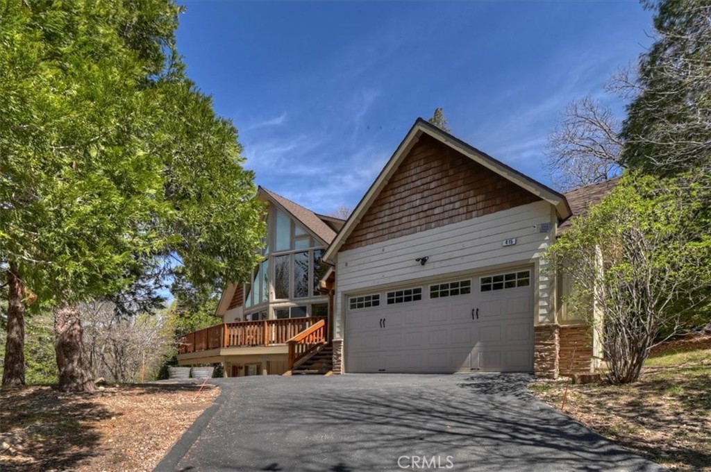 415 Golf Course Property Photo 36