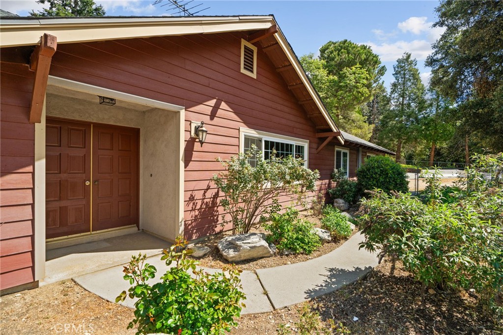 39804 Pine Bench Property Photo 2