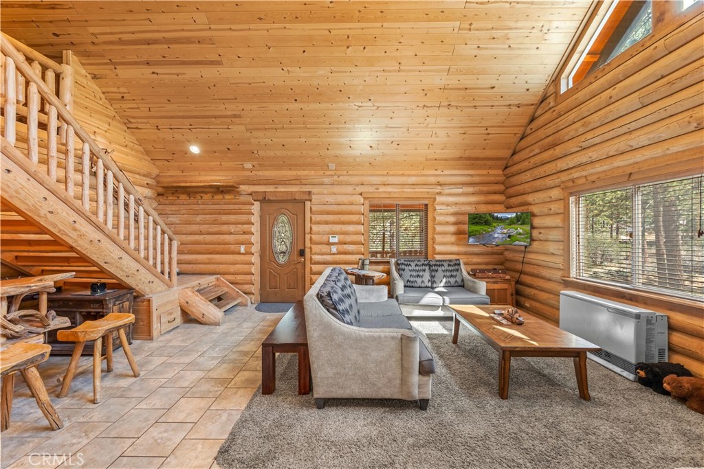 384 Saw Mill Canyon Property Photo 8