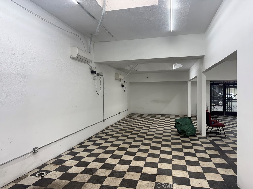 727 S Atlantic Property Photo 3