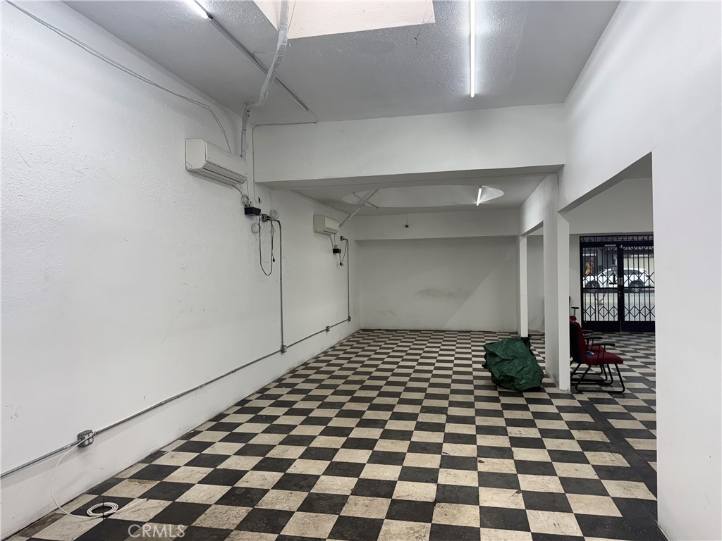 727 S Atlantic Property Photo 4