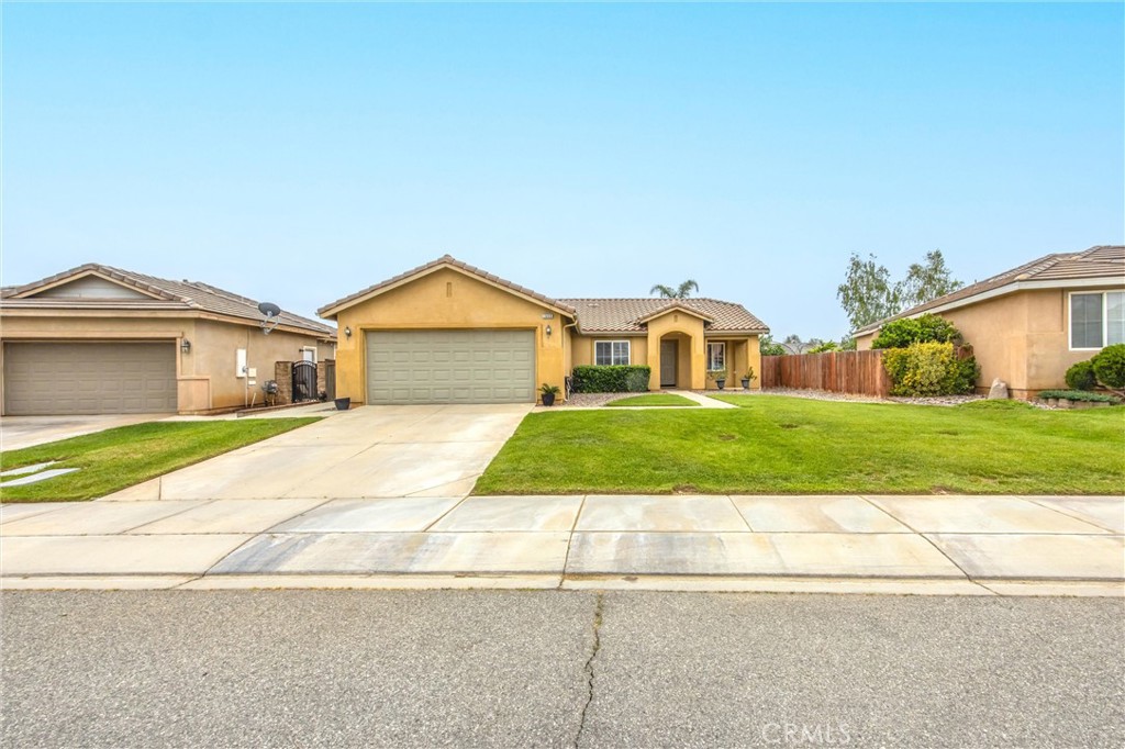 1659 Mariposa Place Property Photo 4