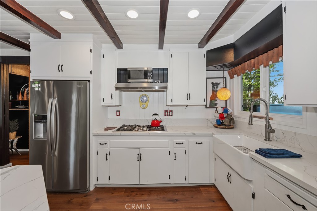 27558 West Shore Road Property Photo 19