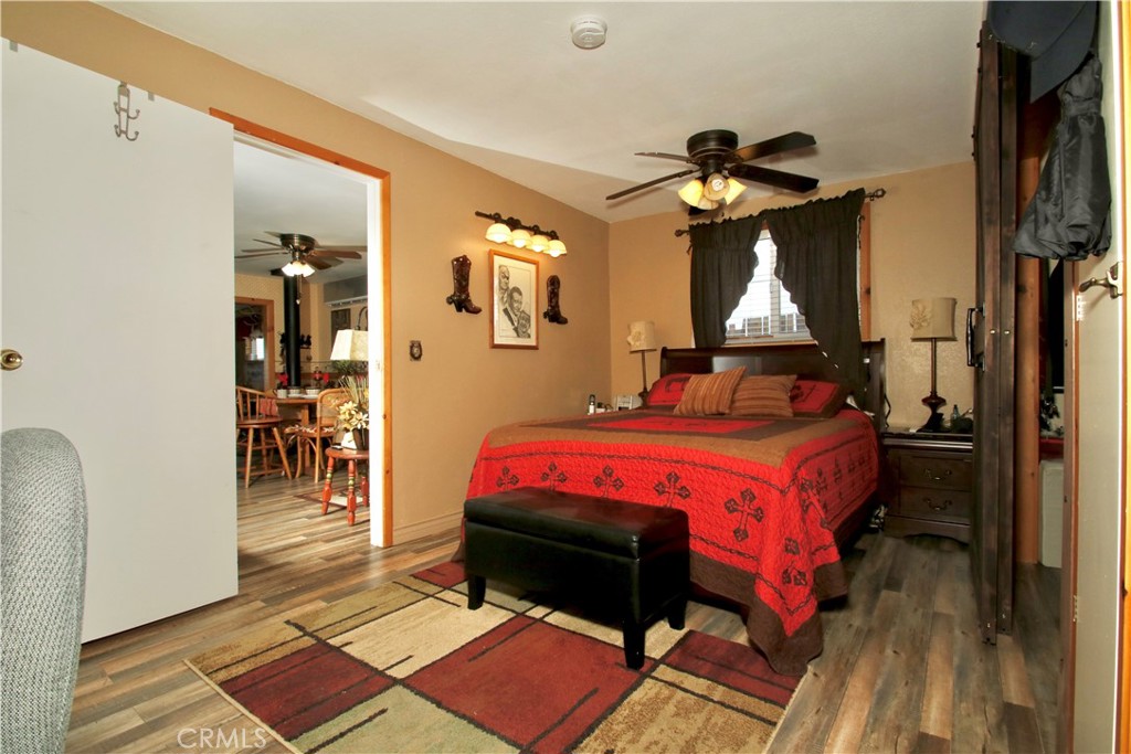 1910 Artesia Avenue Property Photo 27