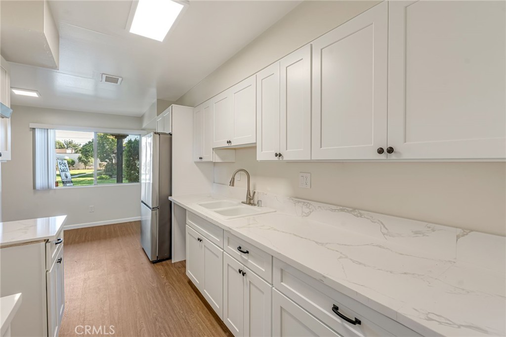 2011 W Katella Property Photo 13