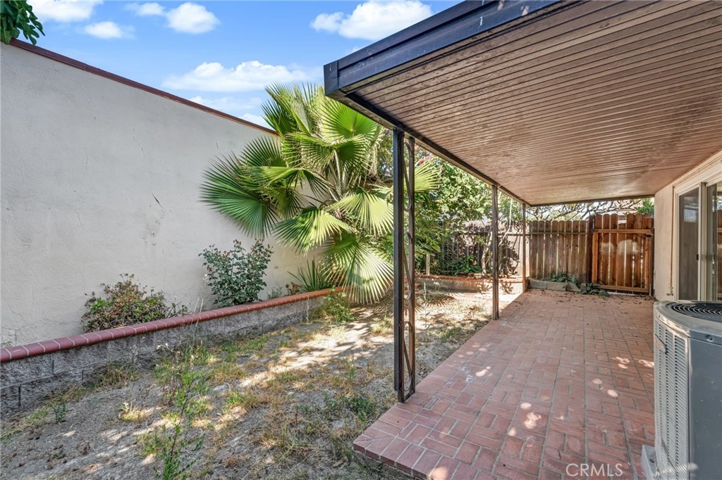 2011 W Katella Property Photo 32