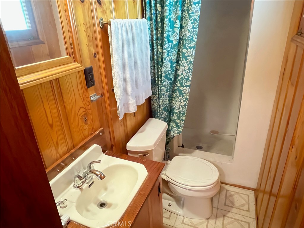6020 Lake Property Photo 15