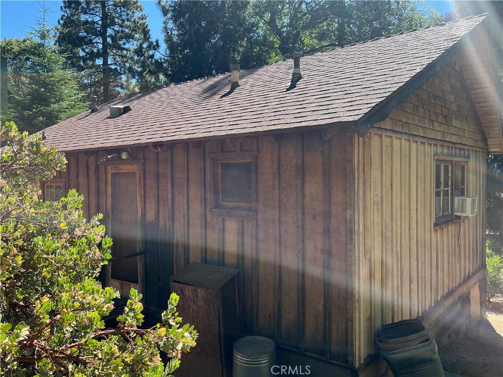 6020 Lake Property Photo 18