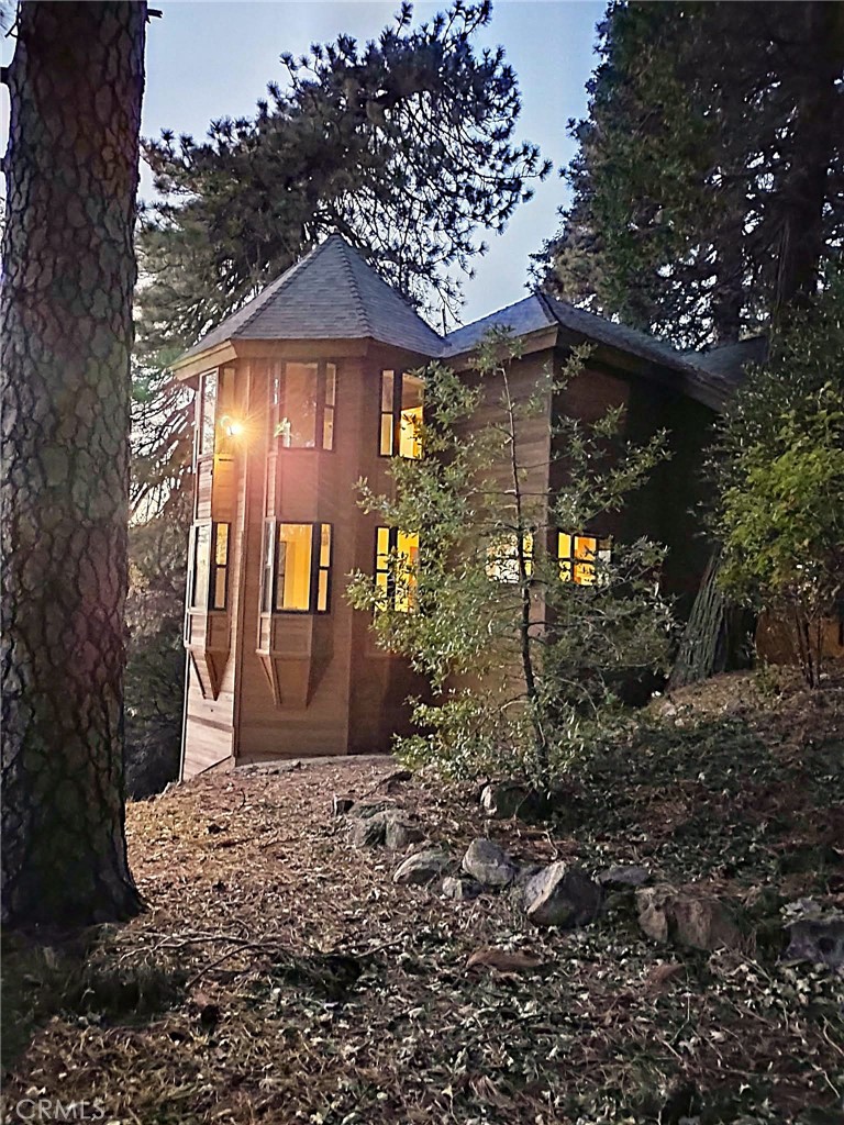 21425 Sawpit Canyon Road Property Photo 1
