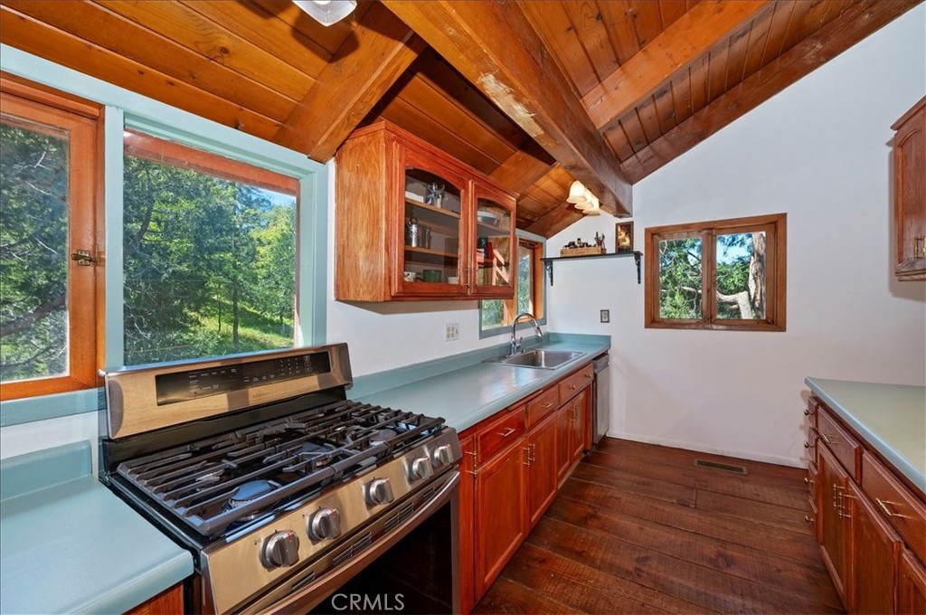23228 Brookside Property Photo 17