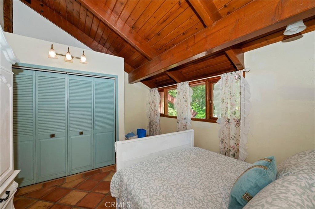 23228 Brookside Property Photo 21