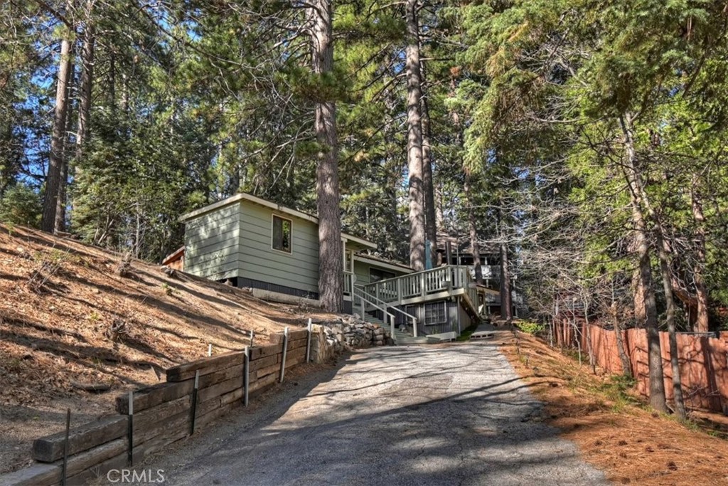 2452 Spring Property Photo 31