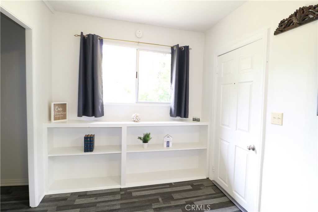 13992 Irving Lane Property Photo 5