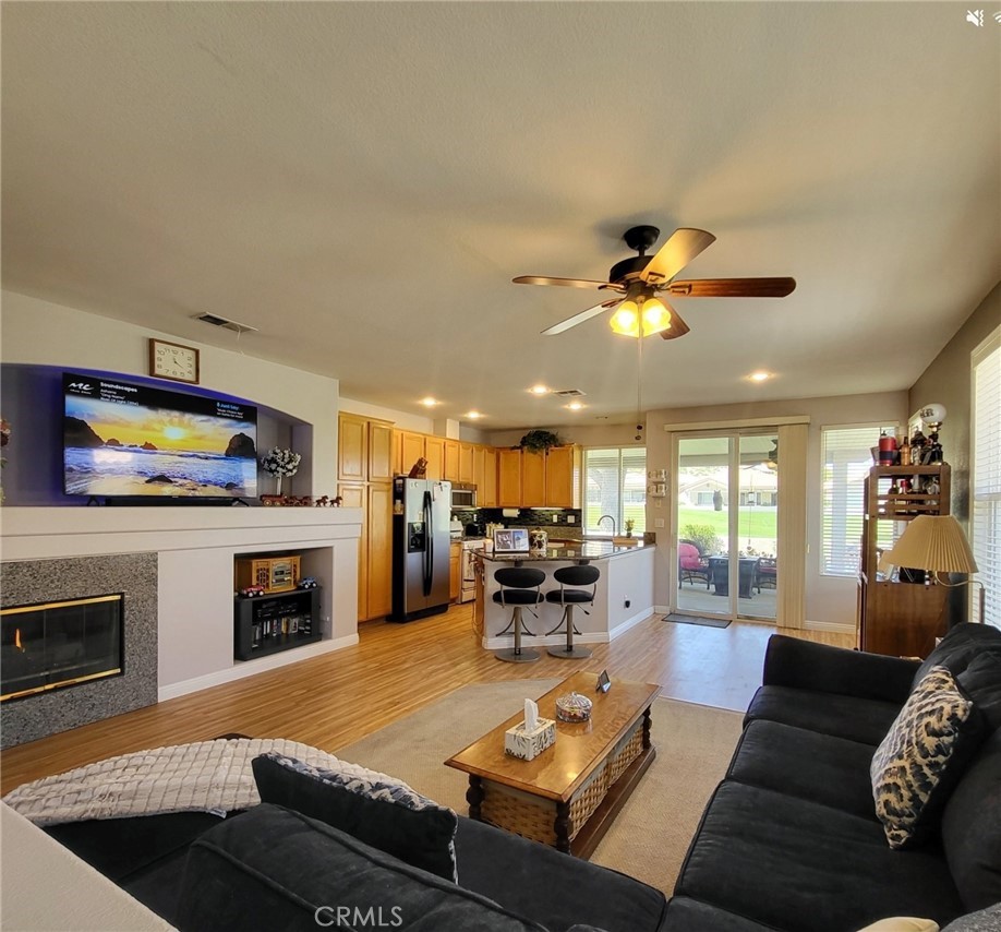 1725 Fairway Oaks Property Photo 7