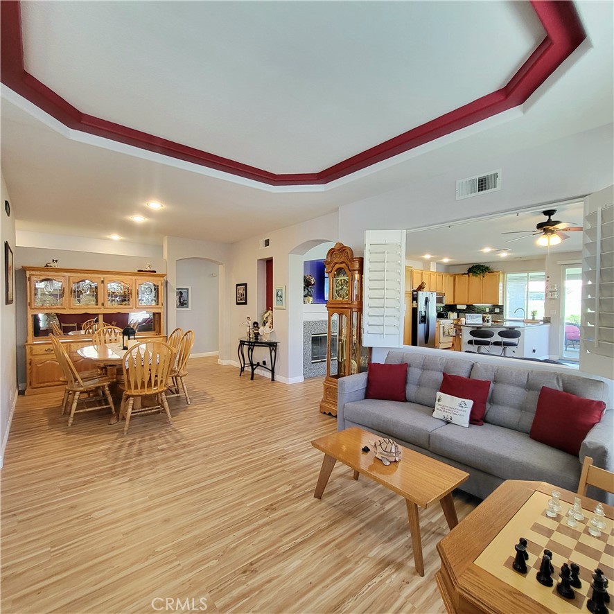 1725 Fairway Oaks Property Photo 10