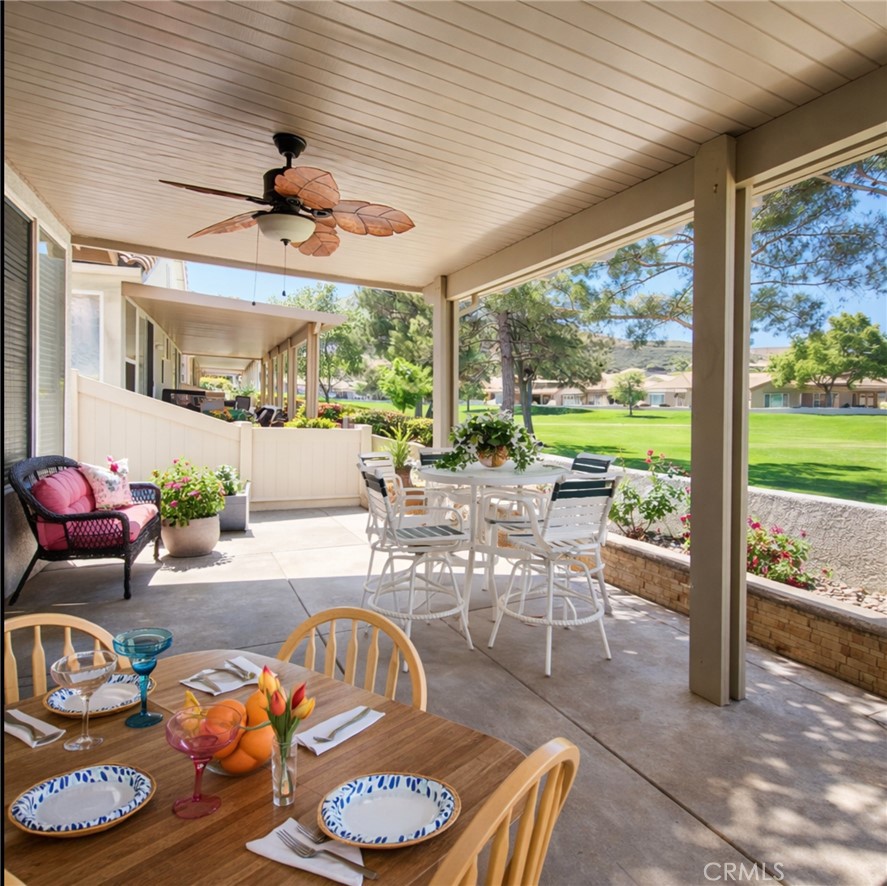 1725 Fairway Oaks Property Photo 24