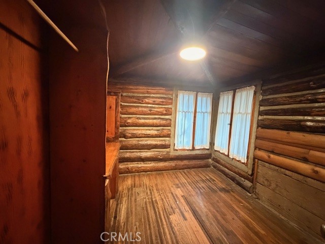 41099 Valley Of The Falls Property Photo 10