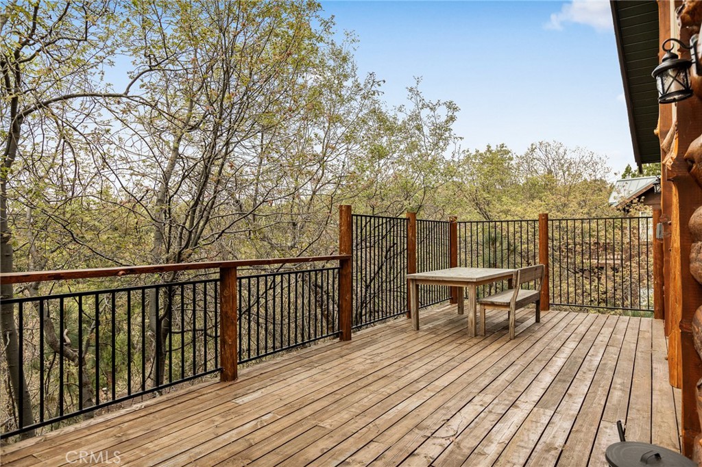 1452 Golden Rule Property Photo 14