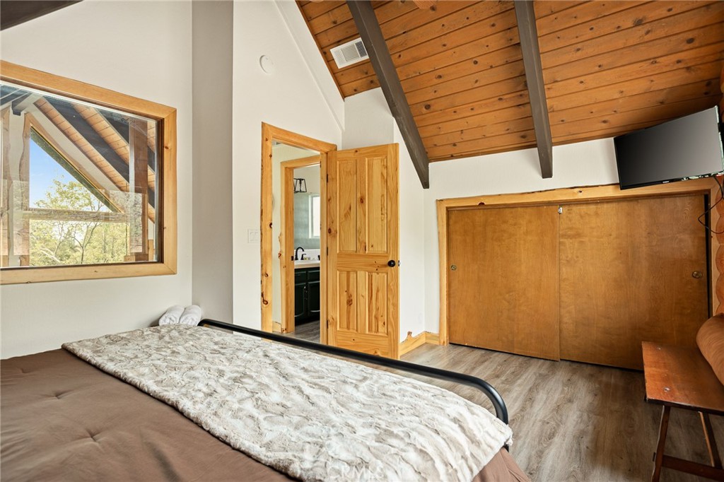1452 Golden Rule Property Photo 27