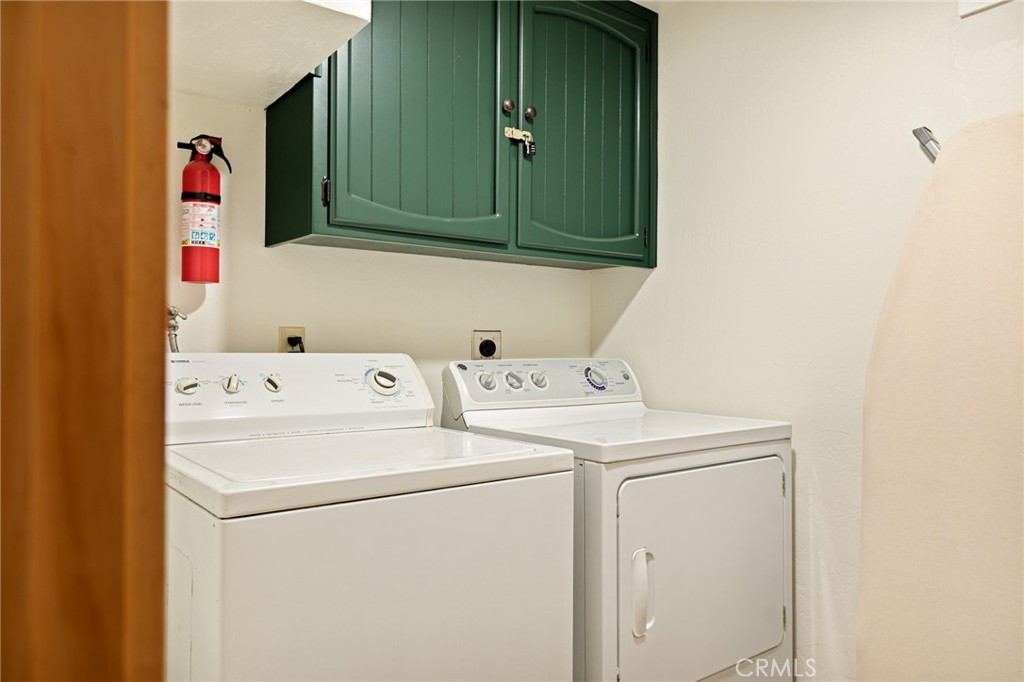 1452 Golden Rule Property Photo 31