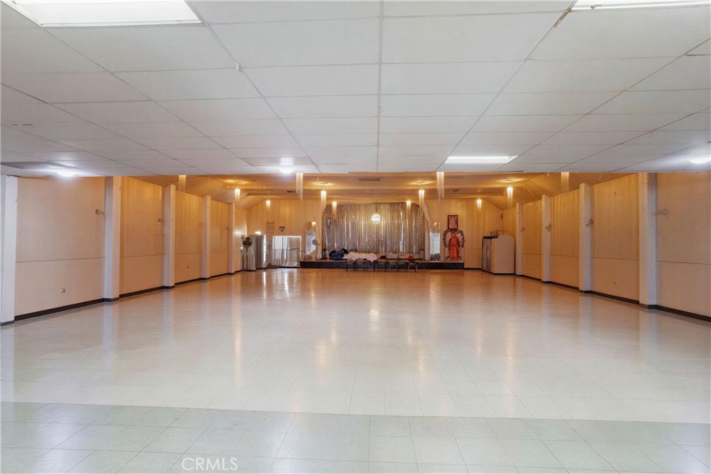 7916 S Central Property Photo 10