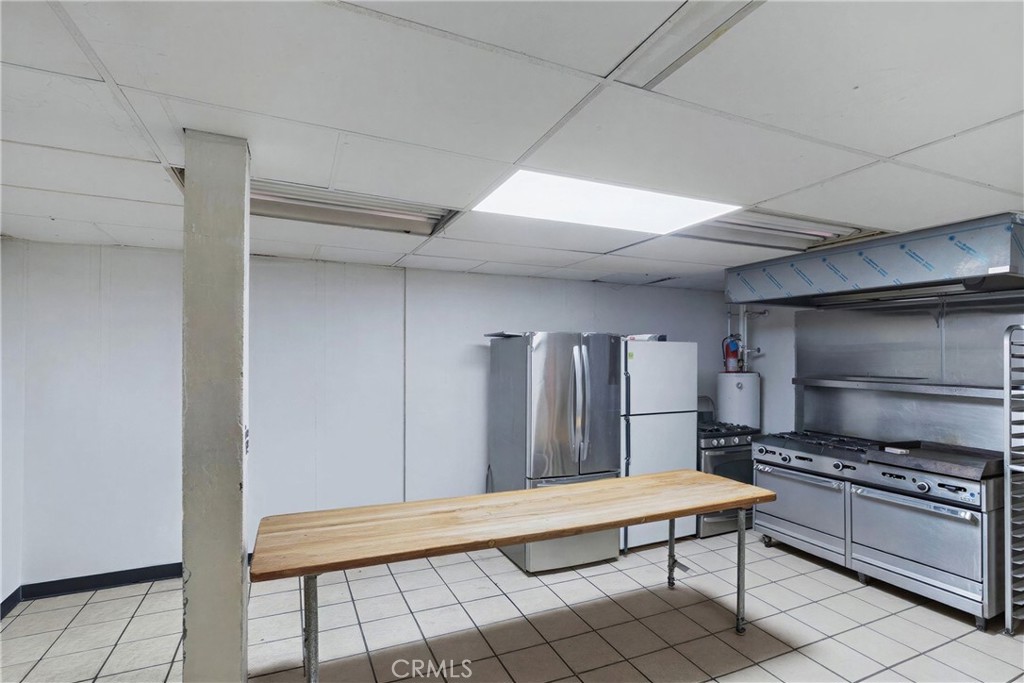 7916 S Central Property Photo 14